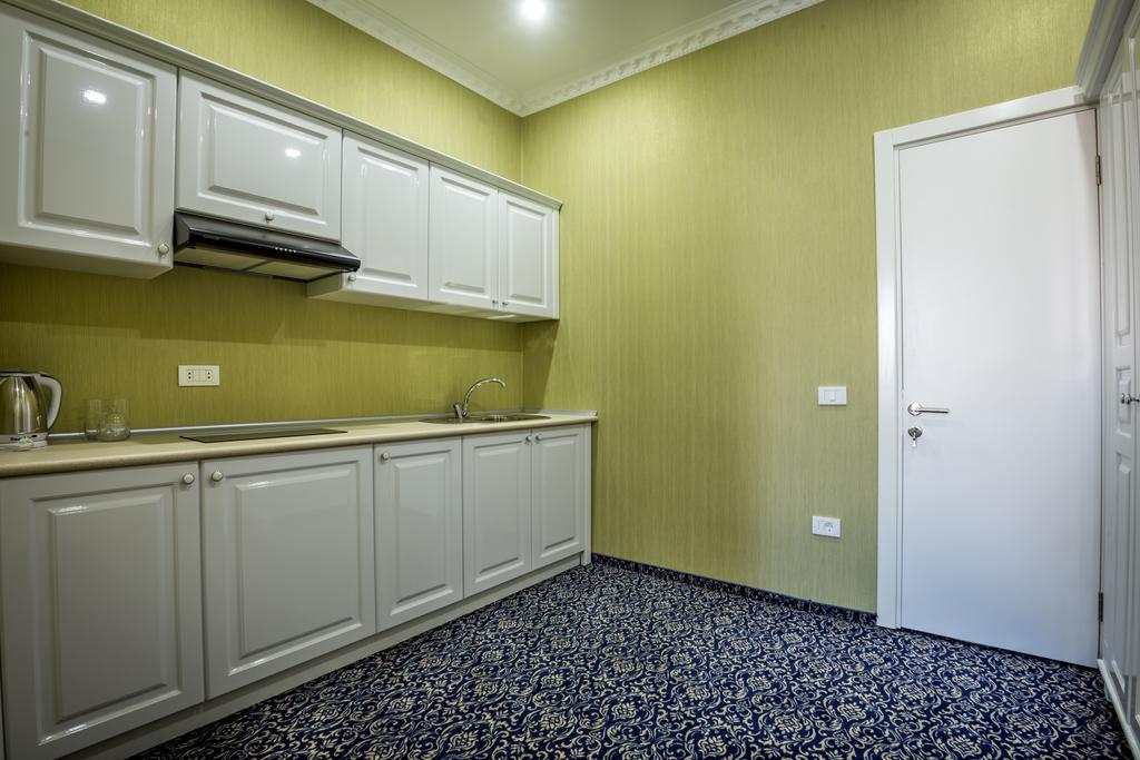 Premier Old Gates Отель Баку
