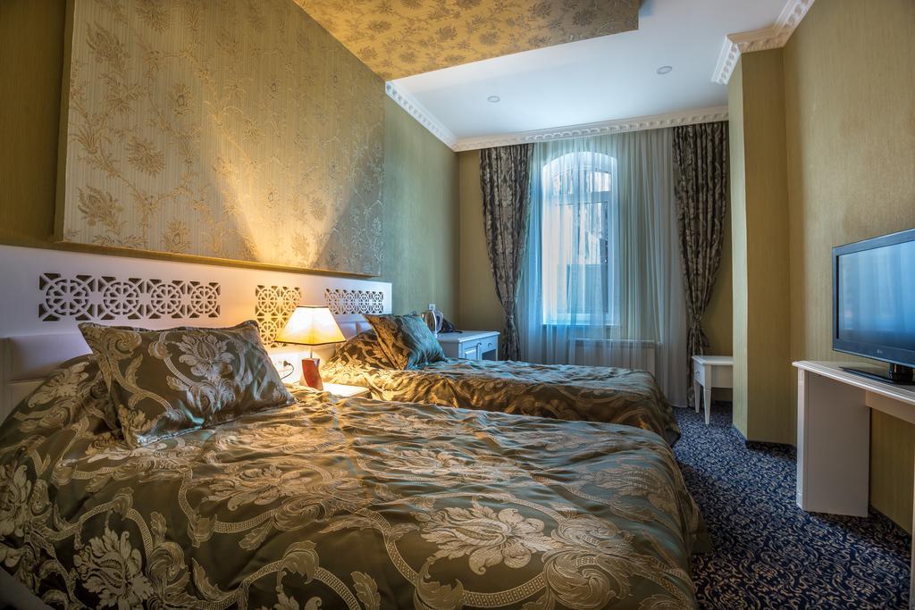 Premier Old Gates 4*