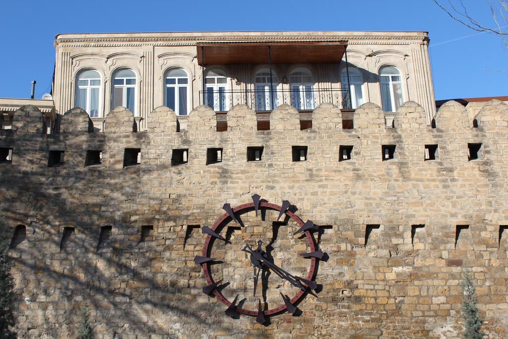 Premier Old Gates