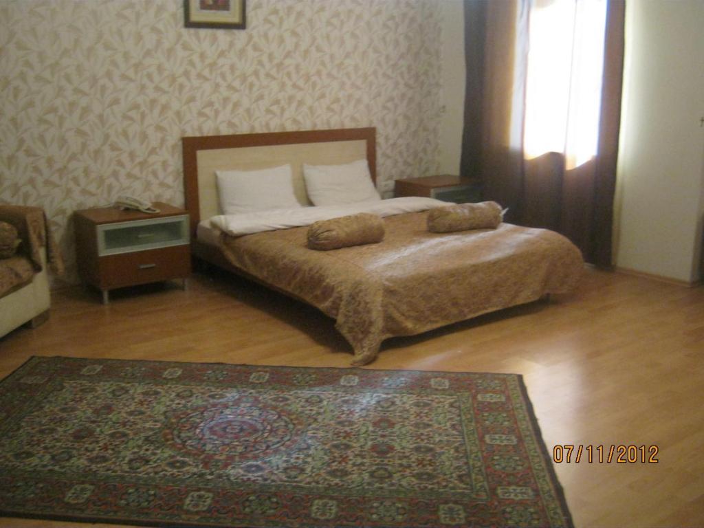 Premier Old Gates Отель
