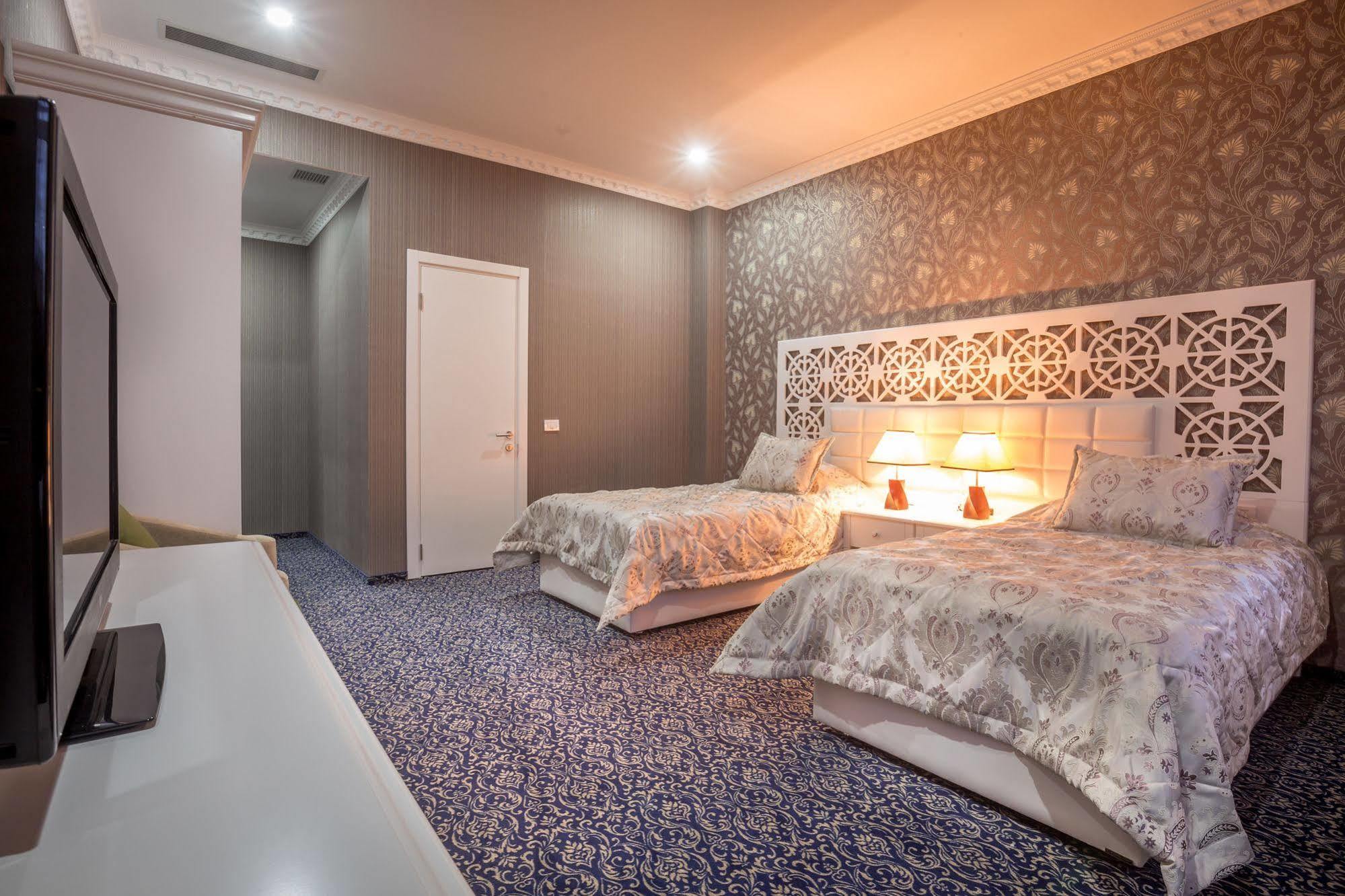Premier Old Gates 4*